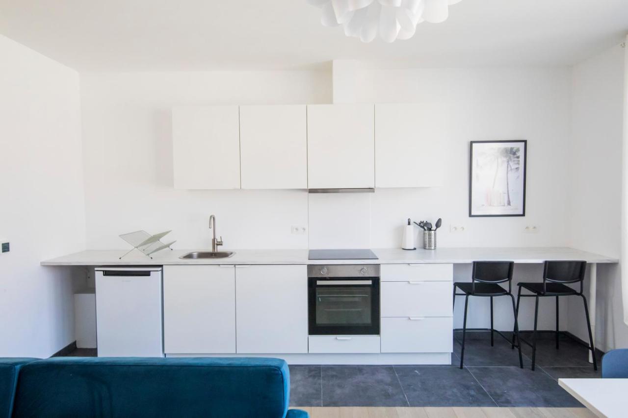 Travelease - Midi Bed & Breakfast Anderlecht Luaran gambar