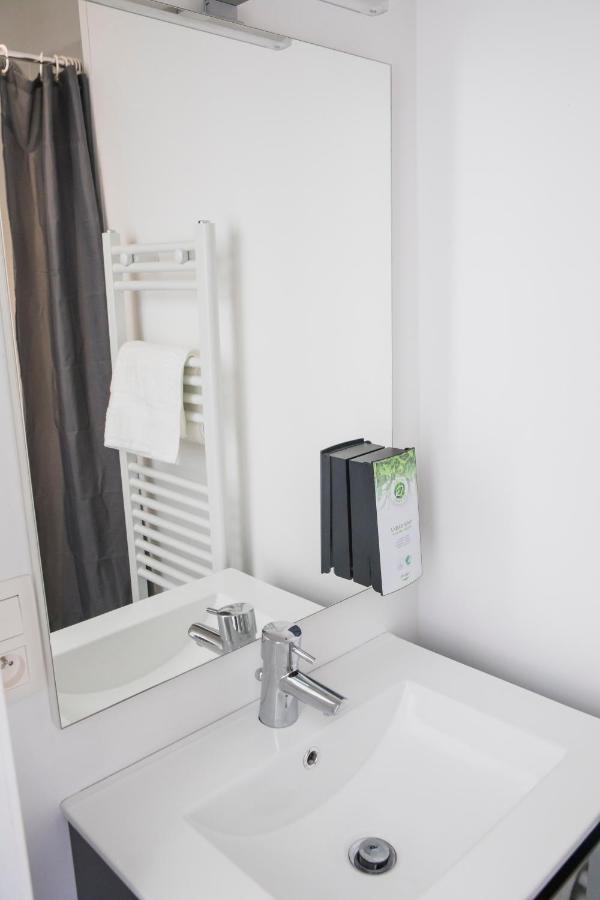 Travelease - Midi Bed & Breakfast Anderlecht Luaran gambar