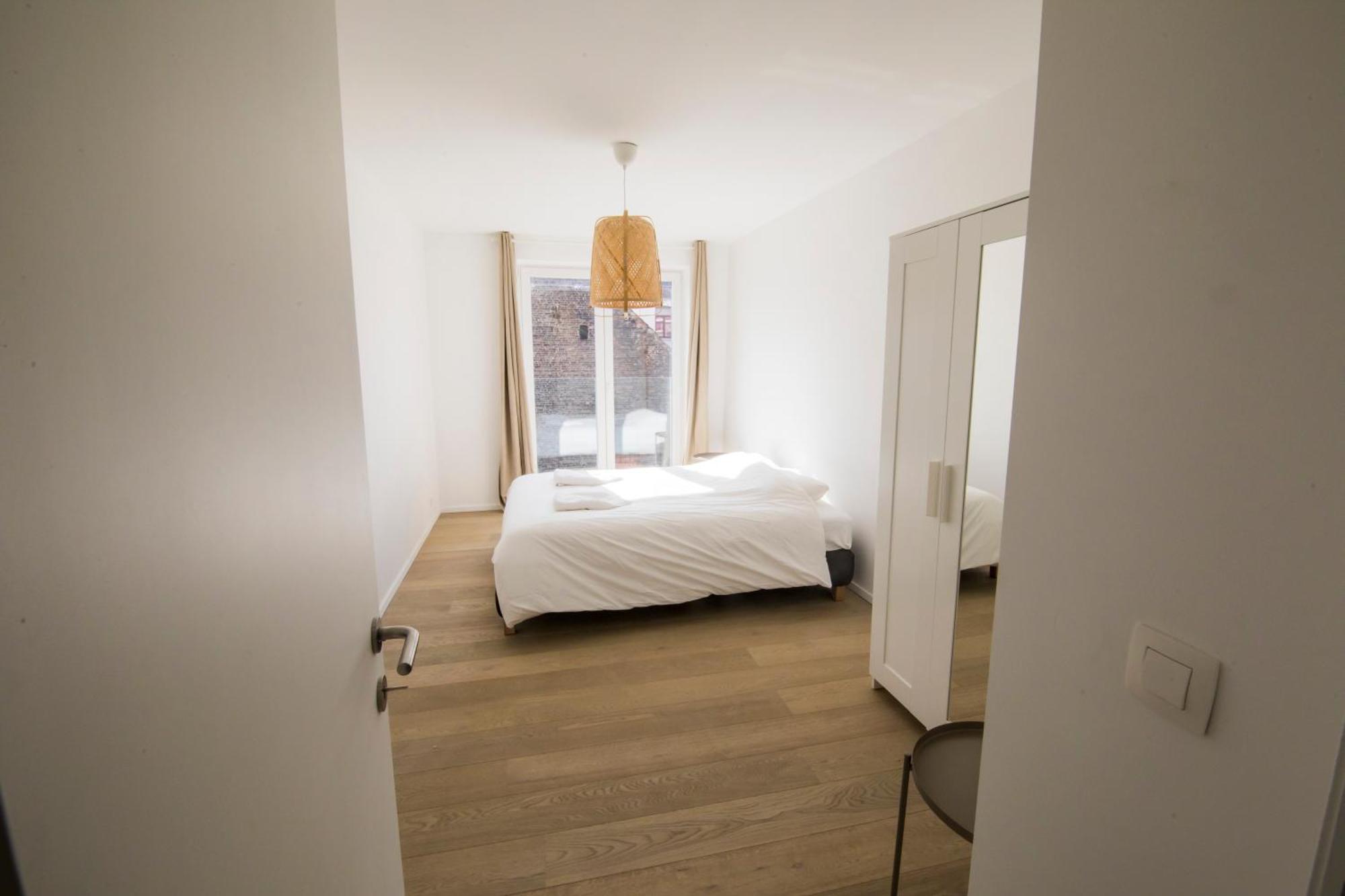 Travelease - Midi Bed & Breakfast Anderlecht Luaran gambar