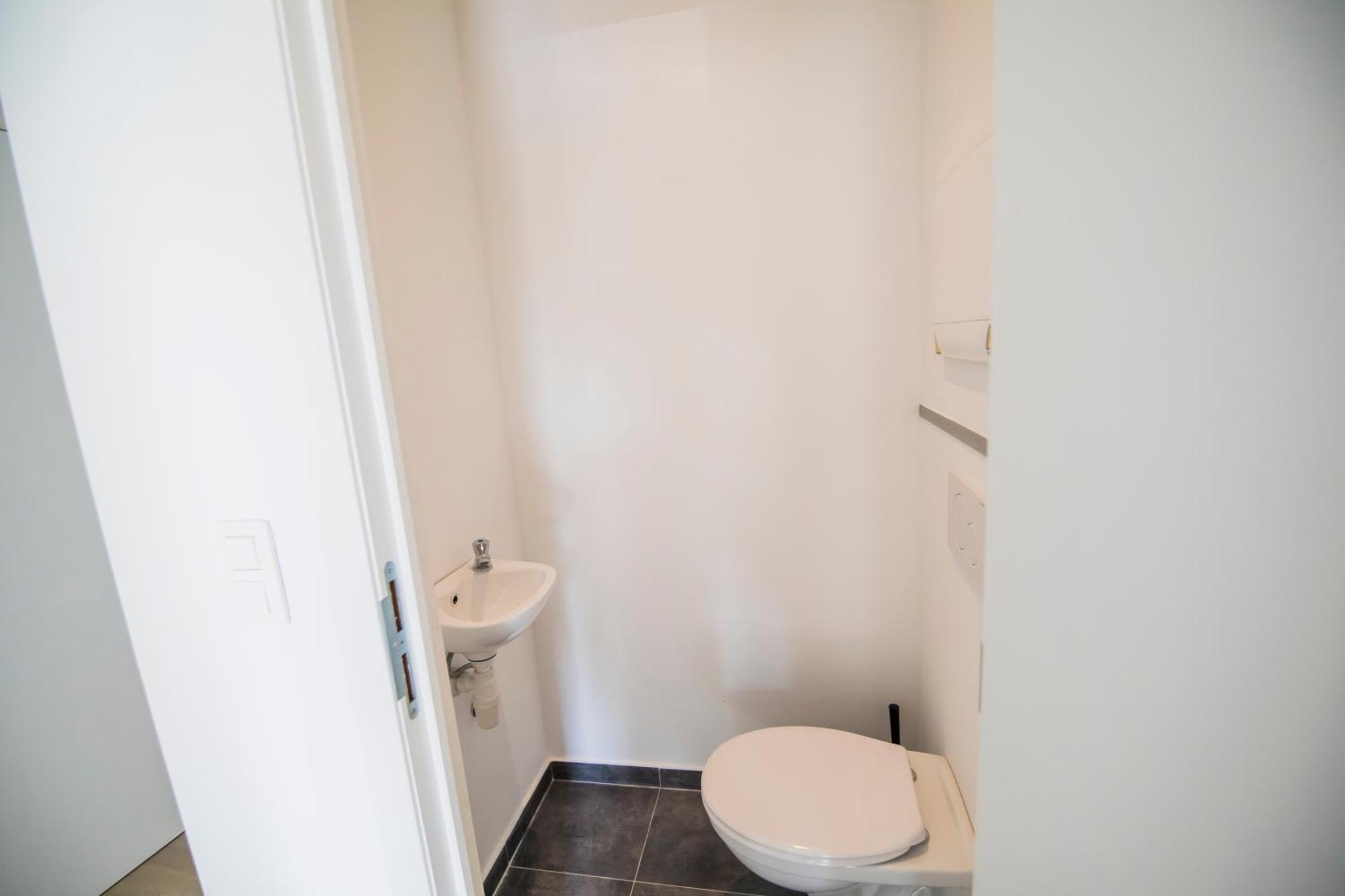 Travelease - Midi Bed & Breakfast Anderlecht Luaran gambar