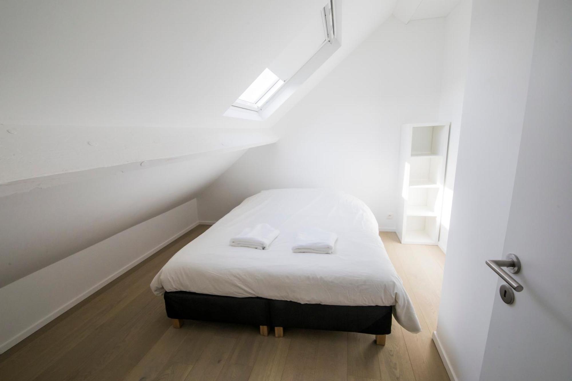 Travelease - Midi Bed & Breakfast Anderlecht Luaran gambar